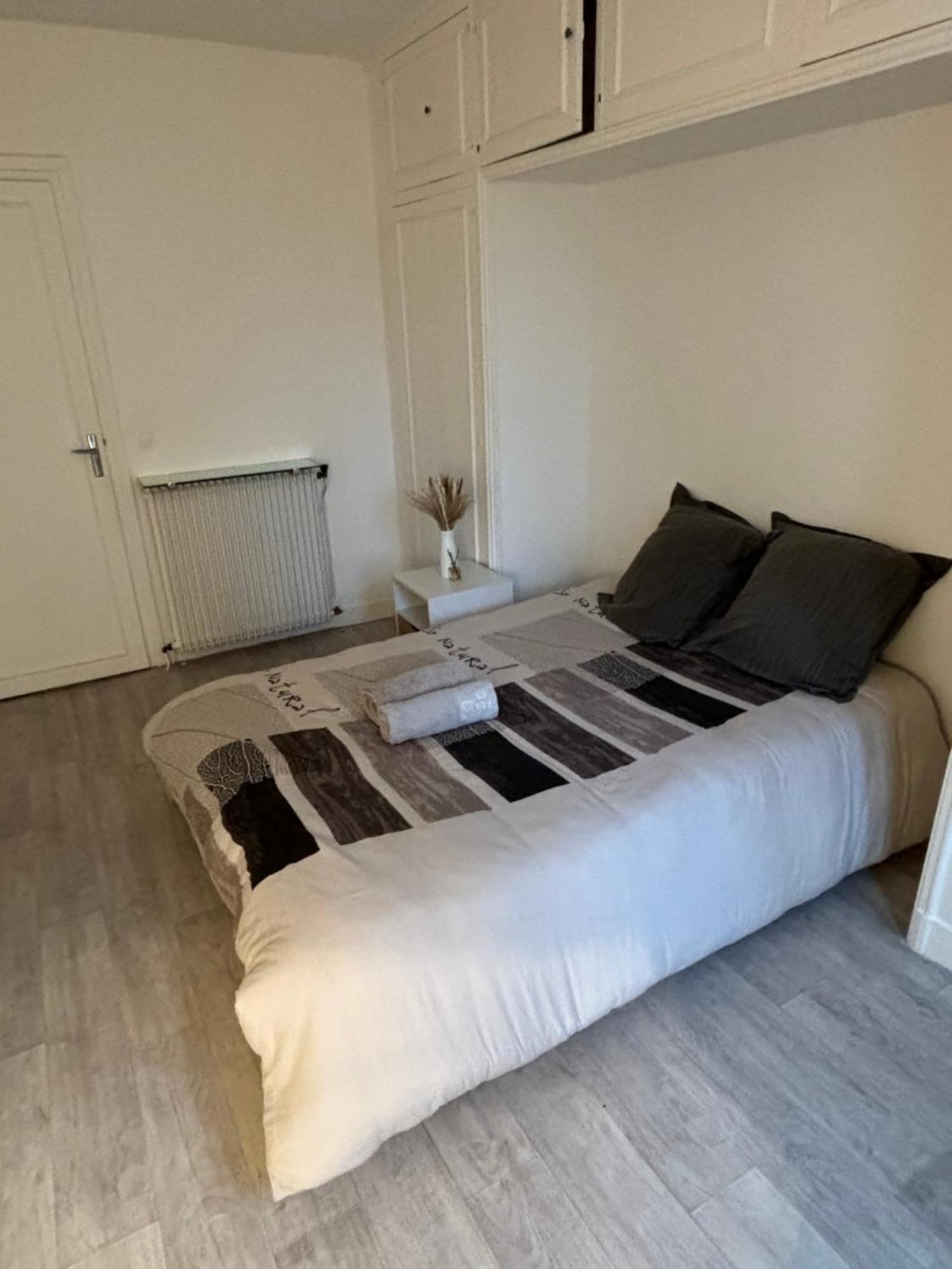 Appartement Situe Dans Le 9Eme Arrondissement, A Deux Pas Du Sacre-Coeur París Exterior foto